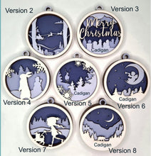 Load image into Gallery viewer, Multilayered ornaments (some can be personalized)